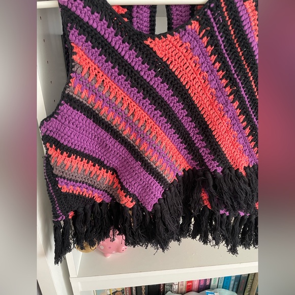 Women’s Woven Tank Top (Never Worn) - Picture 2 of 5